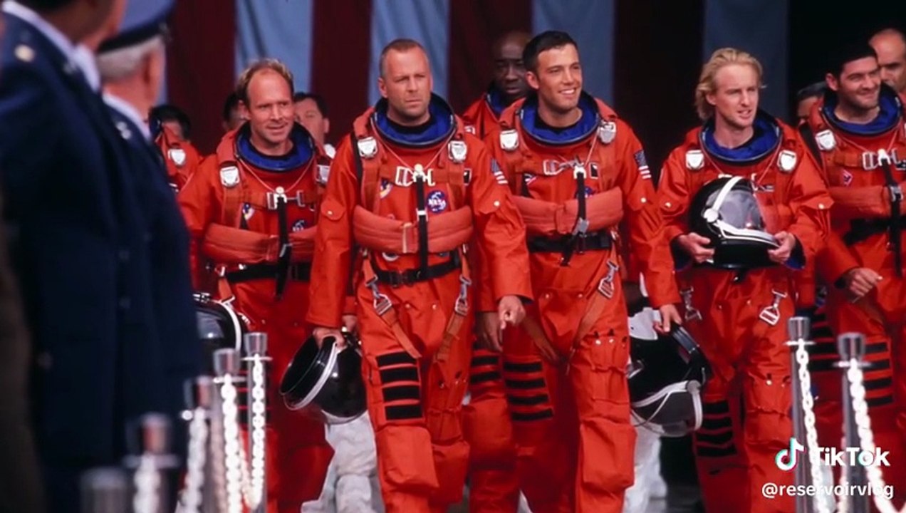 Armageddon (1998) réalisé par Michael Bay - L’analyse