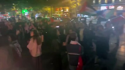 Paris’te İsrail karşıtı gösteriler başladı