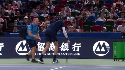 Shanghai - Perclus de crampes, Sinner contraint à l'abandon !