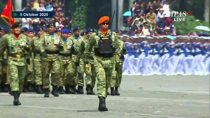 Aksi Para Jenderal Hormat ke Prabowo Ikut Barisan Defile Peringatan HUT ke-80 TNI di Monas