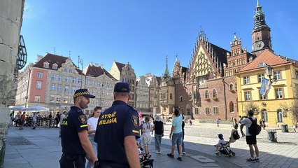 Muestra de Polonia en tres ciudades diferentes