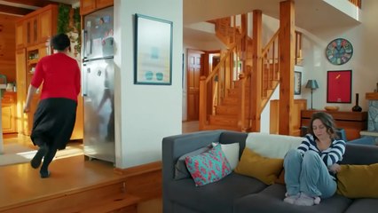 79. Estado Civil: Complicado (Iliski Durumu: Karisik), en español