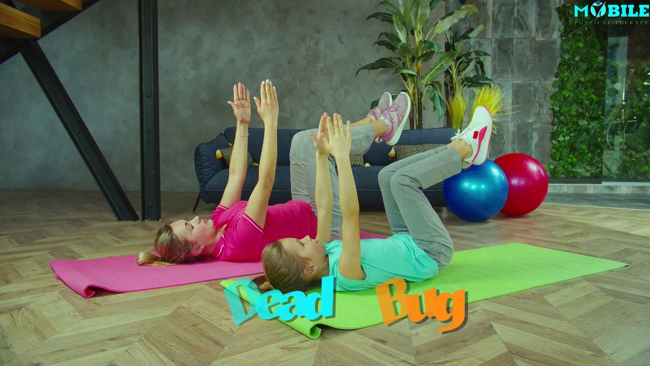 How to Do the Dead Bug Exercise Correctly | Core Workout for Beginners ...