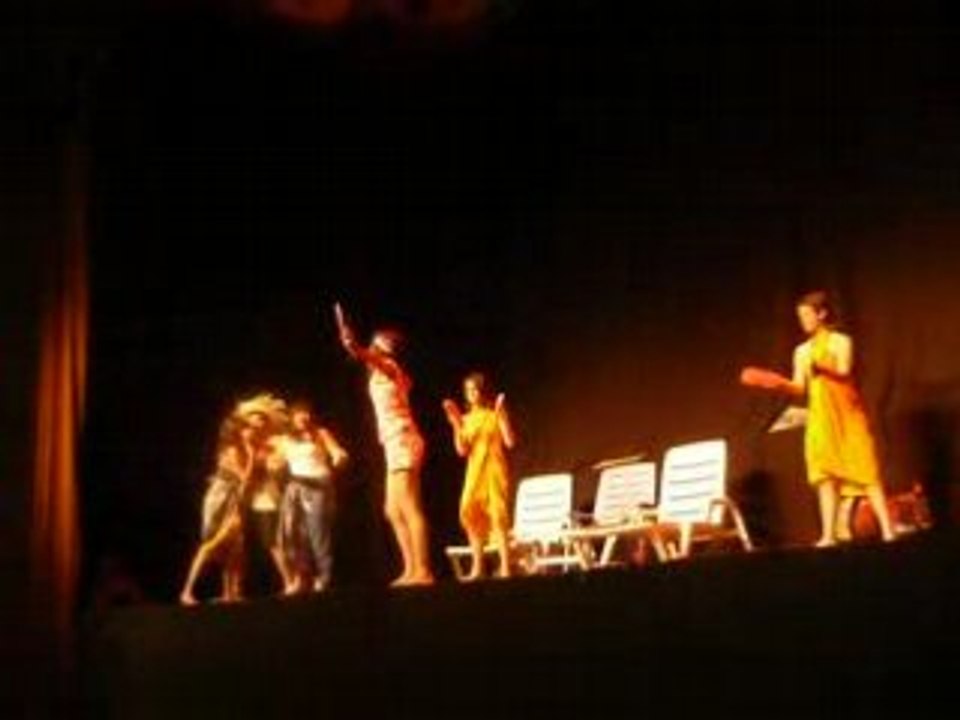 theatre jeune st gelais ting tang tong