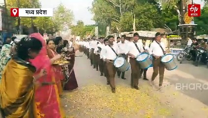 मुरैना में 20 बस्तियों के स्वयंसेवकों ने रचा इतिहास, बनाई मानव श्रृंखला, शहर में देशभक्ति की गूंज