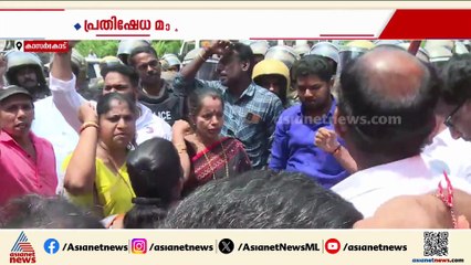 നിറഞ്ഞ കയ്യടിയോടെ വീണ്ടും വേദിയിലേക്ക്... മുടങ്ങിയ മൈം അവതരിപ്പിച്ച് കുമ്പള സ്കൂളിലെ വിദ്യാർത്ഥികൾ