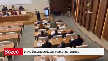 CHP'li üyelerden Özlem Vural protestosu