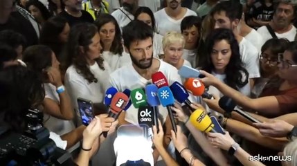Flotilla, attivisti: maltrattamenti, anche su Greta. Israele: falso