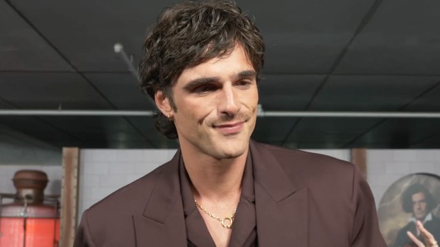 Jacob Elordi on Stepping Into Role of The Creature in Guillermo del Toro's 'Frankenstein': It Felt Right | THR Video