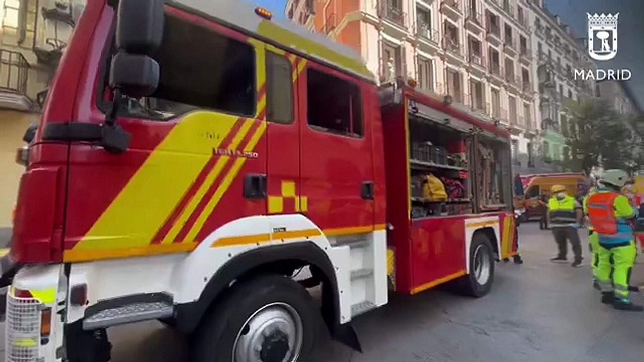 Espagne: Un immeuble en travaux s'effondre en plein centre de Madrid - Plusieurs disparus et trois blessés, selon un premier bilan des secours