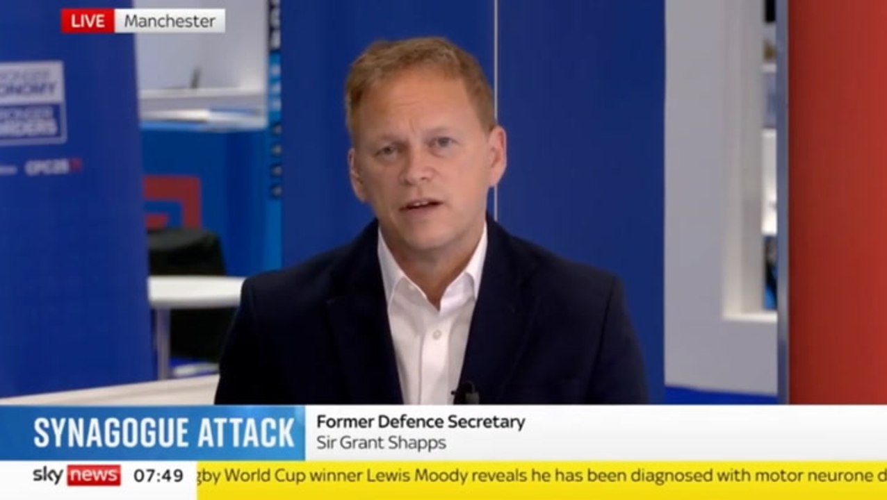 Grant Shapps reveals how father-in-law desperately tried to help fight off Manchester synagogue attacker