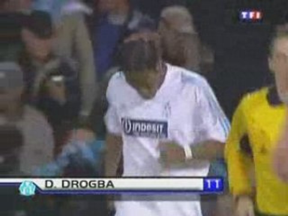 But EXEPTIONNEL de Drogba sur une inspiration venu d'ailleur