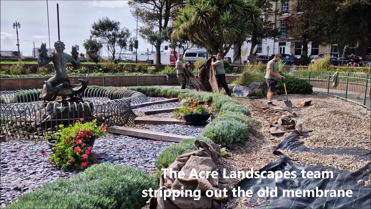 See the new eye-shaped plant border created in the Sunken Sensory Garden at Steyne Gardens in Worthing to honour SSW
