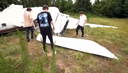 Can I Survive A Plane Crash_11