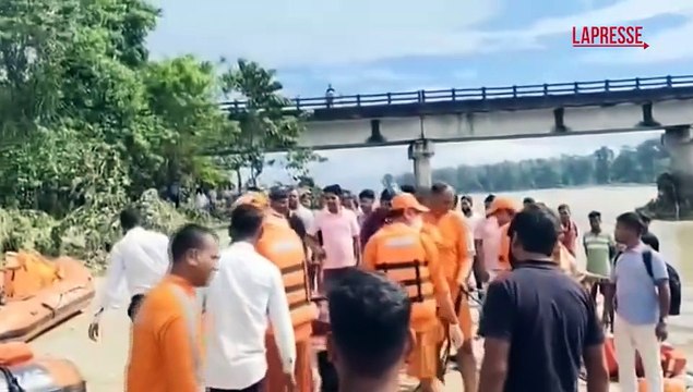 India, alluvioni nel Darjeeling: almeno 24 morti