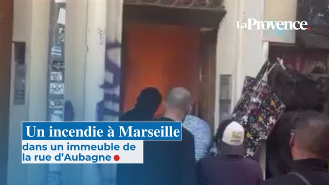 Un incendie se déclare dans un immeuble de la rue d’Aubagne à Marseille, intervention en cours