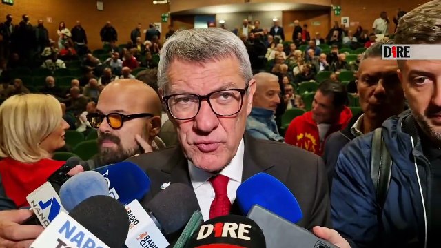 Napoli - MANOVRA. LANDINI: GOVERNO NON DISCUTE, INVESTIMENTI SOLO PER ARMI (06.10.25)