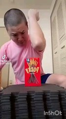 chaines funny this man is mad