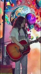 Jesse y Joy hacen de la Isla de las Estrellas su ‘espacio sideral’