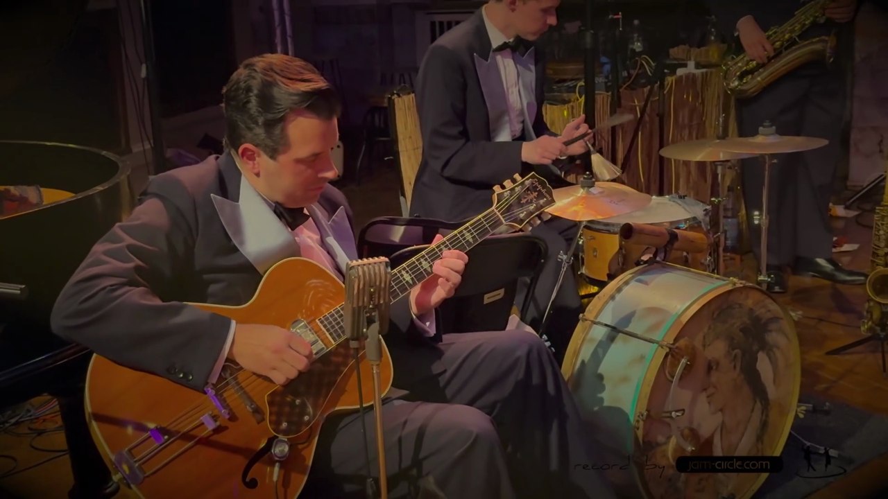 Mr. Kong & his Swinging Monkeys ★ T'ain't What You Do 🎙 2025 www.plenty-hot.com