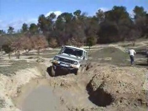 Regis fait du 4x4 ou de la Thalasso la galère belco