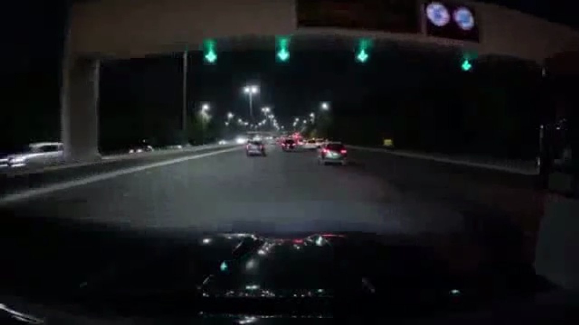 قصة سفاح الألغاز !! سوالف طريق فيديو Dailymotion