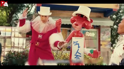 رسام فقير بيلاقي قلم فضائي بيحققله اي رسمه يرسمها فبيقرر يرسم فلوس البنك كلها لكن فرحته مبتكملش!