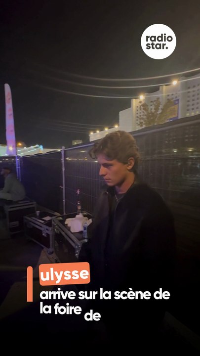 Ulysse arrive sur la scène de la Nocturne de la Foire de Marseille #ulysse #foiredemarseille #concert #live #showcase #radiostar