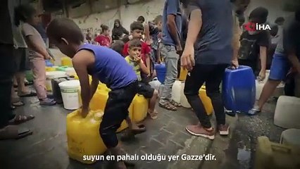 Emine Erdoğan: "Her coğrafyadan, denizden, karadan, havadan Gazze için harekete geçen gönüllüler, karanlığa ışık tutuyor"