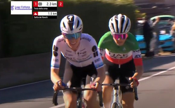 Cyclisme - Trois Vallées Varésines Femmes 2025 - Résumé - Elisa Longo Borghini remporte les Tre Valli Varesine après un très beau duel avec Demi Vollering