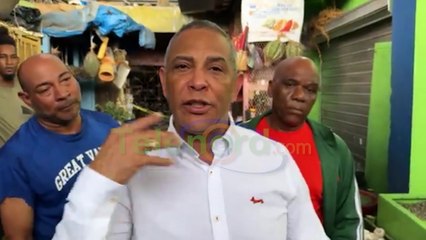 Senador Franklin Romero y Alex Díaz visitan el mercado municipal tras voraz incendio