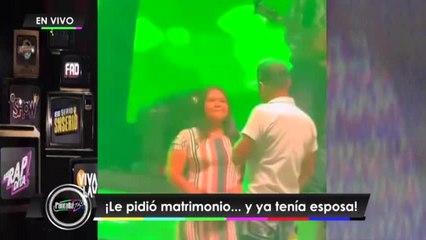 Le pidió matrimonio a su novia en concierto y su esposa se enteró