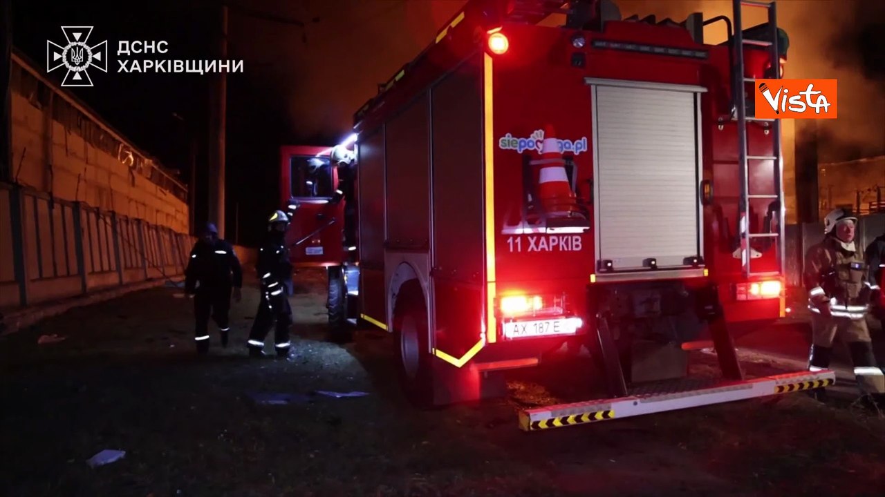 Guerra Ucraina, attacco di droni russi provoca un vasto incendio a Kharkiv