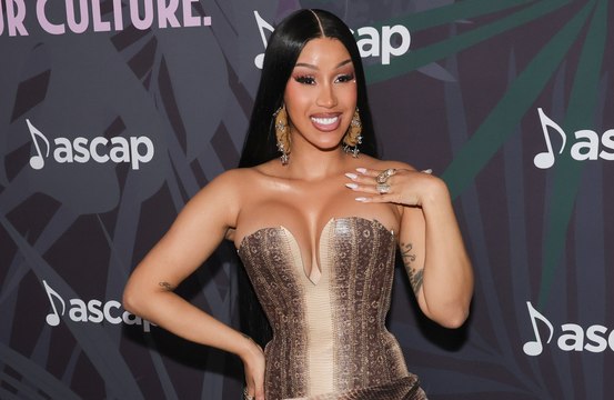 Cardi B asked Shakira for advice during her split from Offset