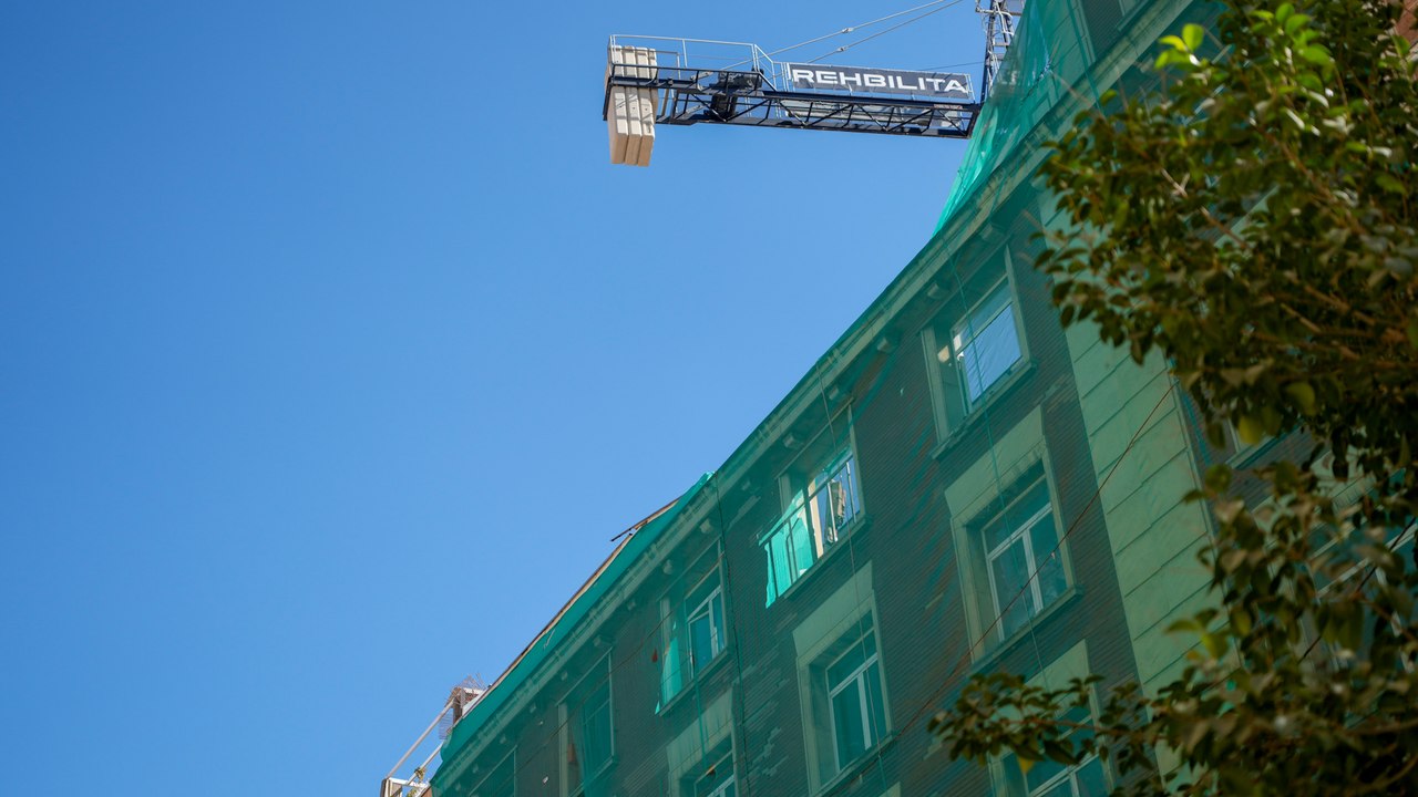 Se derrumba un edificio en pleno centro de Madrid: al menos tres heridos y cuatro desaparecidos