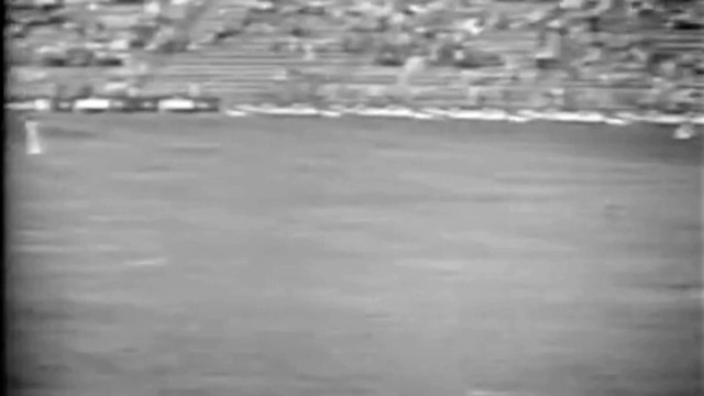 Taslim Arif 31 off 20 Balls 5 Fours Catch Marsh bowled Ray Bright in 3rd Test Lahore March 1980