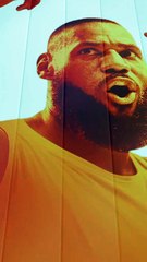 Lebron James 'adia' reforma