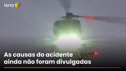 Veja o momento em que helicóptero médico cai em rodovia nos EUA