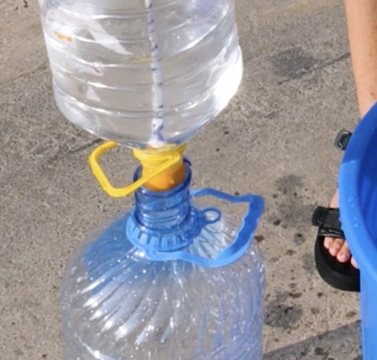 Transfer water without spills