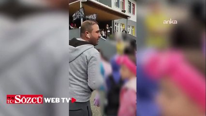 MEB tarafından düzenlenen "Filistin farkındalık etkinlikleri"nde bir öğrenciye Kelime-i Tevhid bayrağı taşıtıldı
