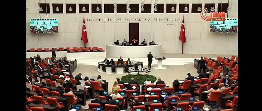 Sezgin Tanrıkulu: “Selahattin Demirtaş, Kürt meselesinin siyasi rehinesi”