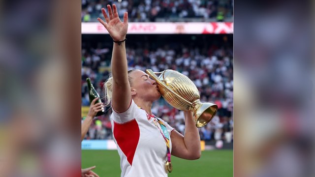 England Women's Rugby lock and Kent's own Rosie Galligan talks on her World Cup victory