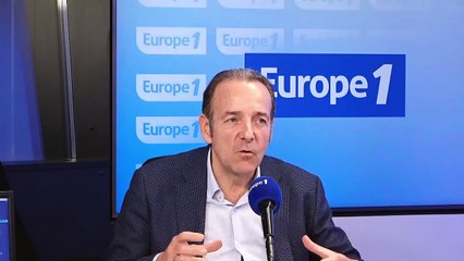 Crise politique : Élisabeth Borne se dit ouverte à une «suspension» de la réforme des retraites