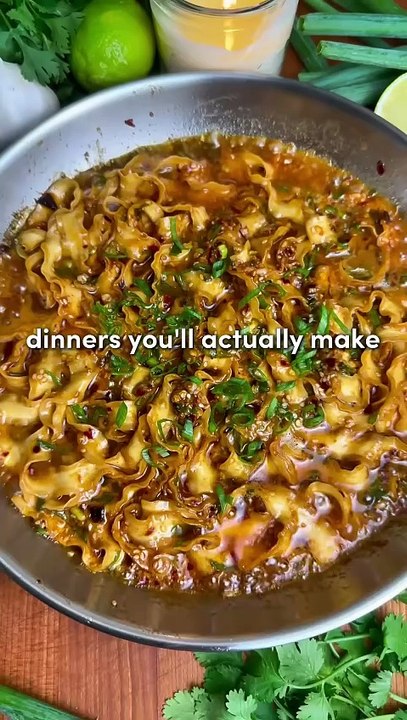 5-Minute Peanut Chili Noodles  (Full recipe pinned in the comments)