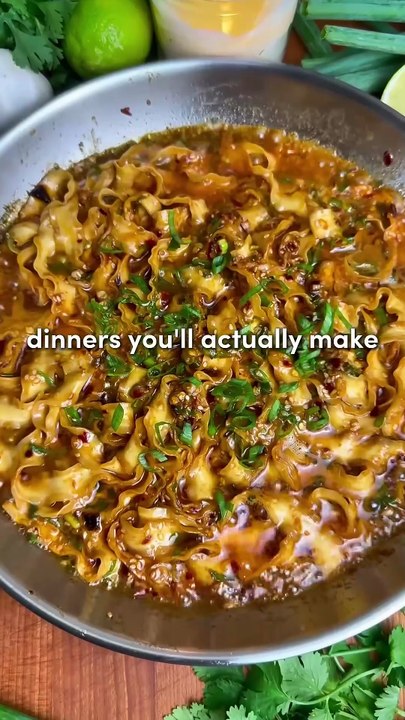 5-Minute Peanut Chili Noodles  (Full recipe pinned in the comments)