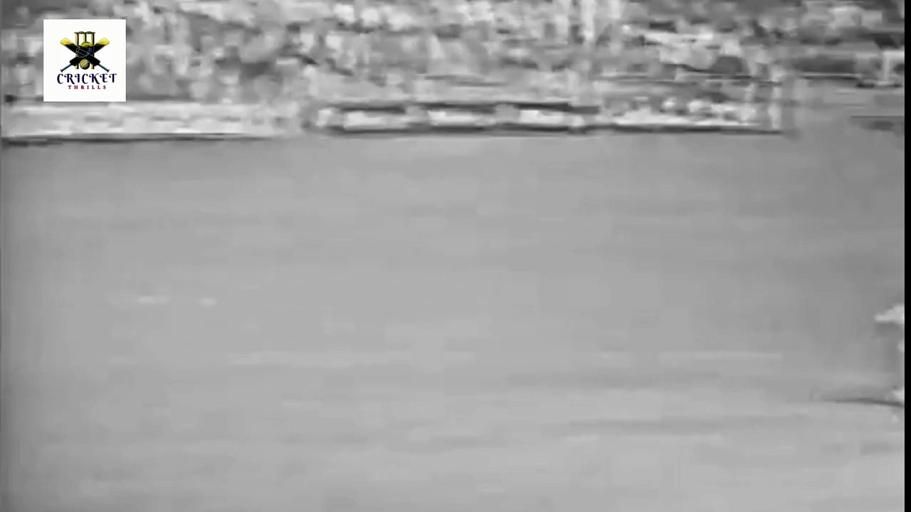 Majid Khan 37 off 55 Balls vs India 3rd ODI at Sahiwal Nov 03 1978 (CT)