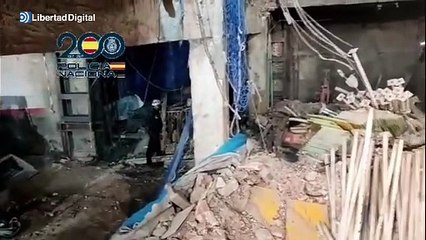 Así actuaron los perros policía en el interior del edificio derrumbado en Madrid