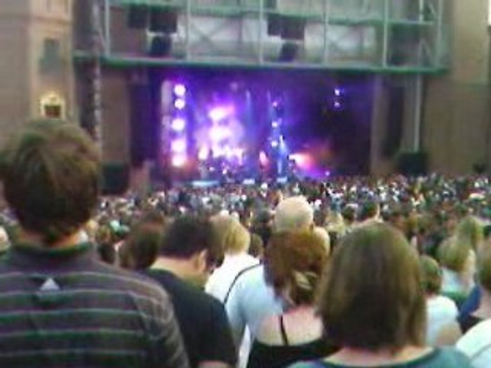 The Cure- pictures of you live at the starlight theatre KCMO