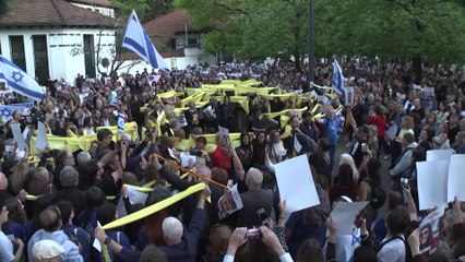 La comunidad judía de Argentina pide la liberación de los rehenes mientras avanzan las negociaciones para el alto el fuego