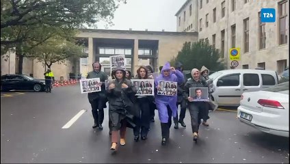 Dem Partili vekillerden Adalet Bakanlığı'na 'Kobani davası' yürüyüşü